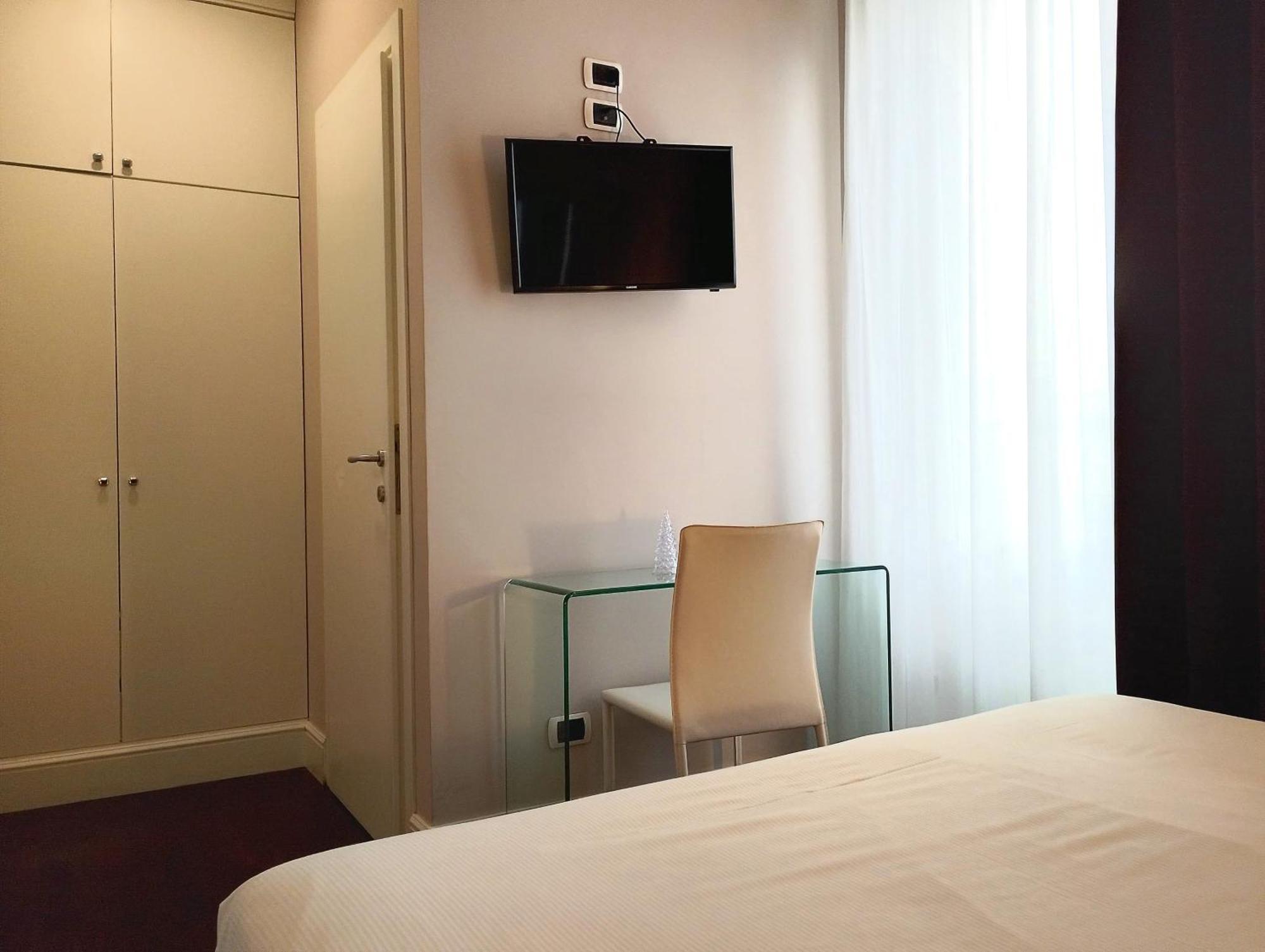 Guest House Cavour 278 Rom Exteriör bild