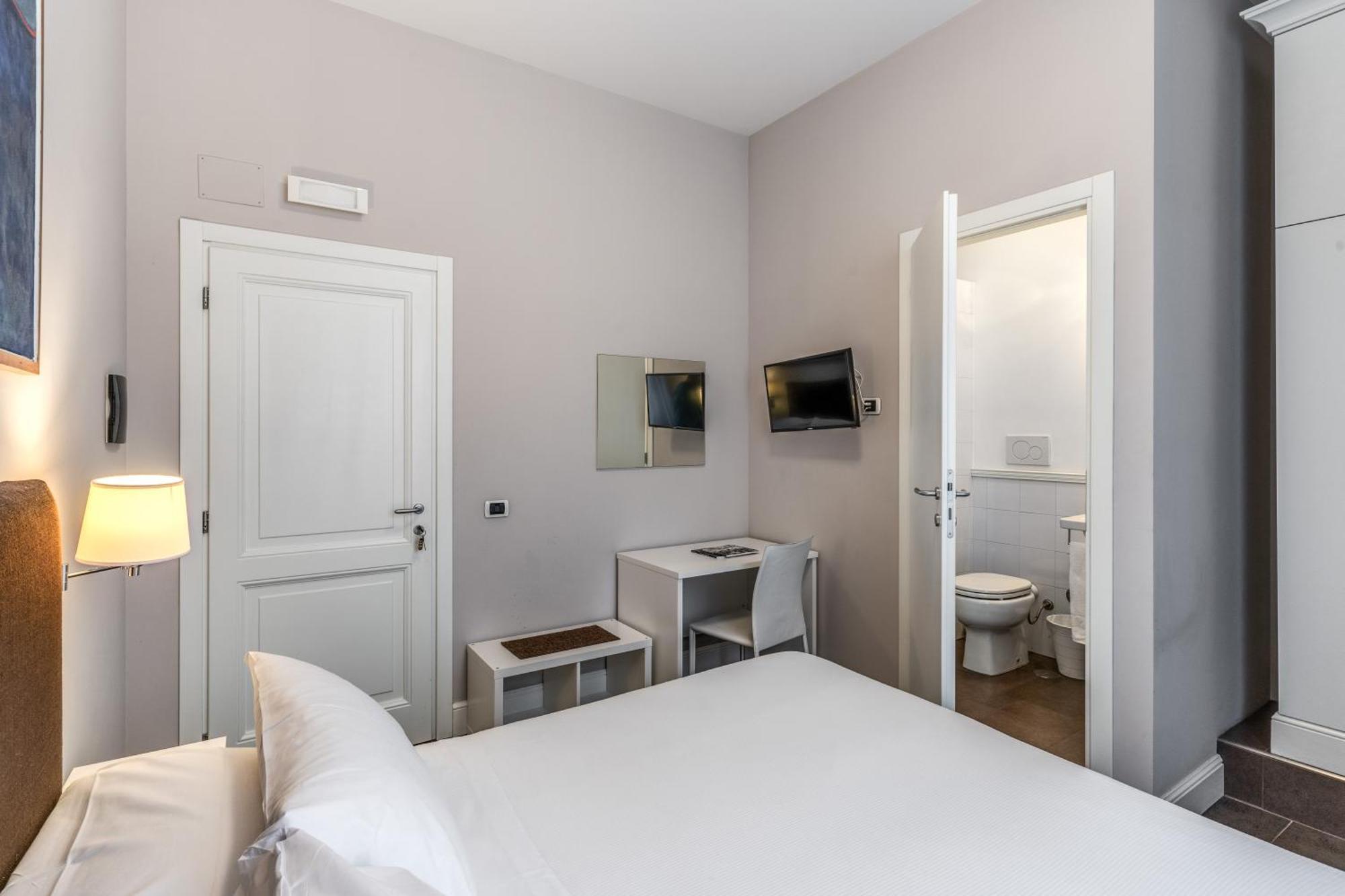Guest House Cavour 278 Rom Exteriör bild
